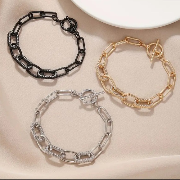 Yurman Style Madison Chain Toggle Bracelet in Silver with Pave Diamonds - Picture 5 of 9